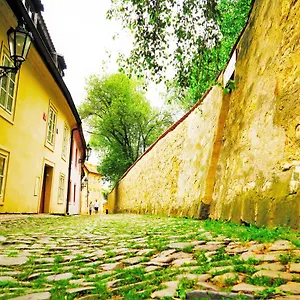 Garden Castle Apartment Prague
