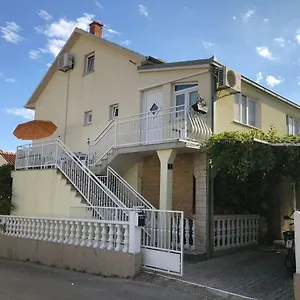 https://apartman-anita-trogir.splithotels.org