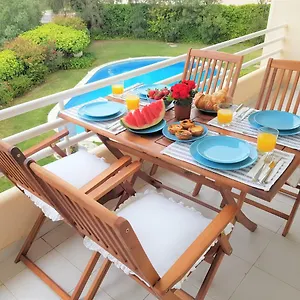 Ocean - With Swimming Pool Apartment Cascais